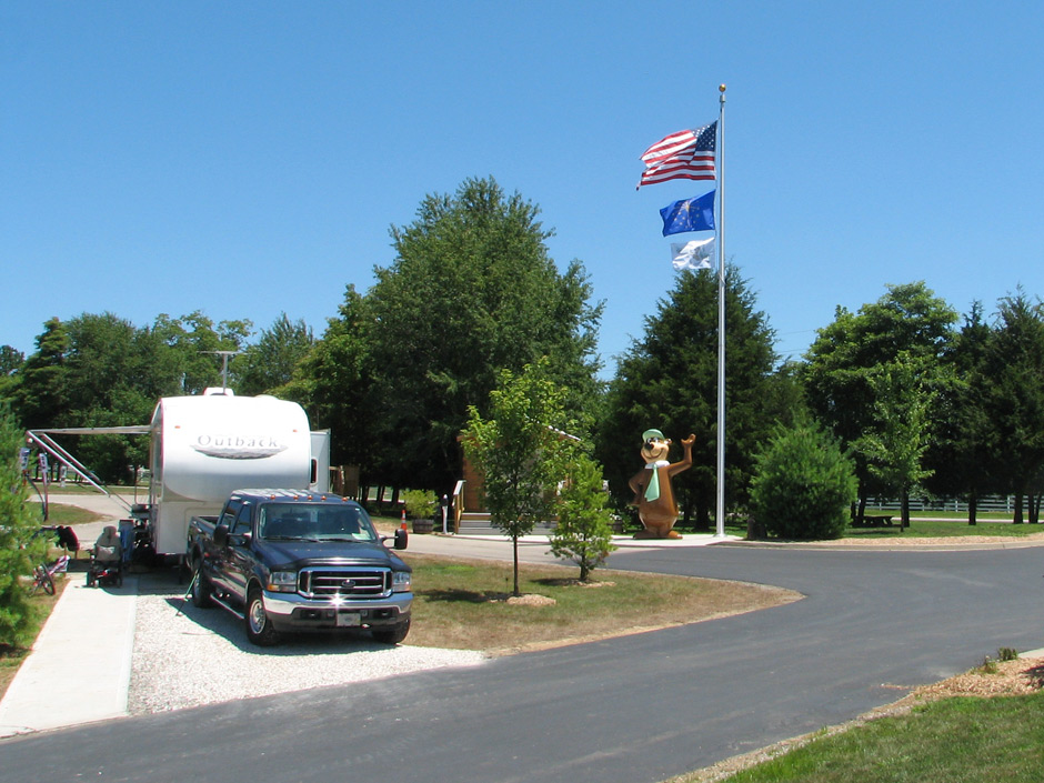 RV Camping Indiana | Tent or RV Camping Jellystone Park at Lake Monroe